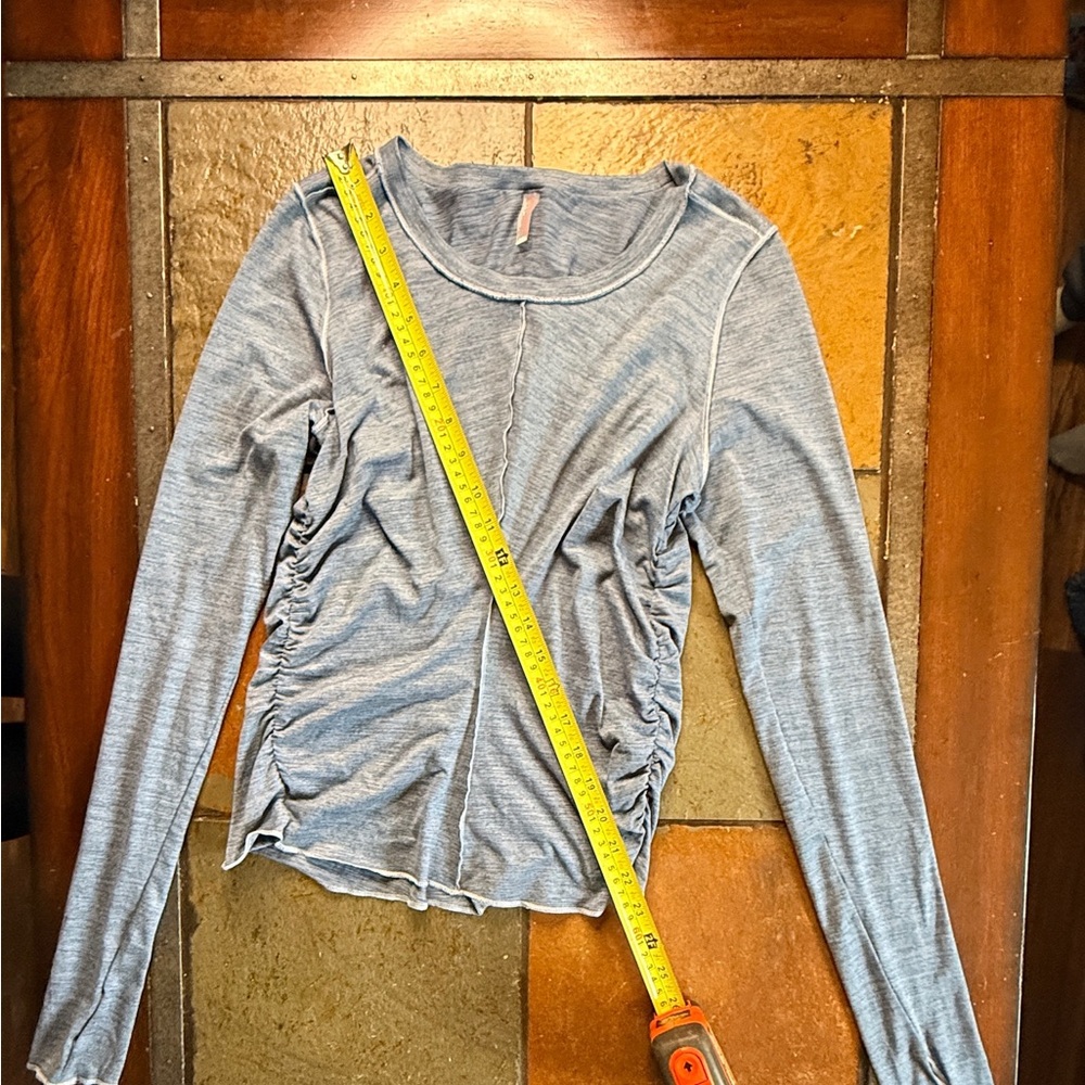 Free people‎ heathered blue small petite cinched sides thumb holes tunic